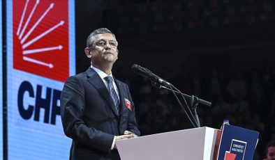 CHP’nin yeni genel başkanı Özgür Özel oldu