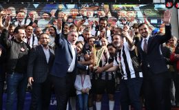 Futbolun Babaları turnuvası Bakan Osman Aşkın Bak’ın katıldığı final maçıyla sona erdi