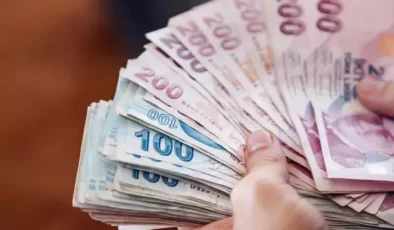 Asgari ücret ikinci toplantı günü belli oldu.İlk toplantıda neler oldu?